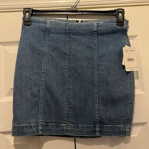 Free People NWT Jean skirt